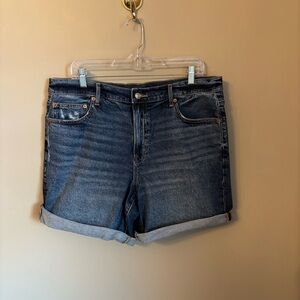 American Eagle Outfitters Dark Wash Rolled Cuff Denim Shorts